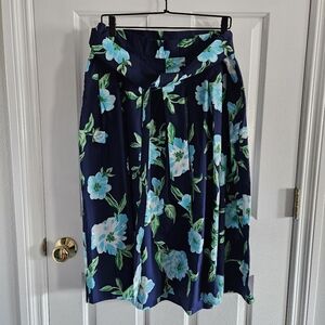 NWOT Talbots The Piper Pleated Midi Skirt- Stunning Floral